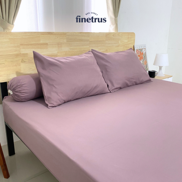 Finetrus - Sprei 160x200x20 Sudut Karet Tebal 20 cm - Gambar 2