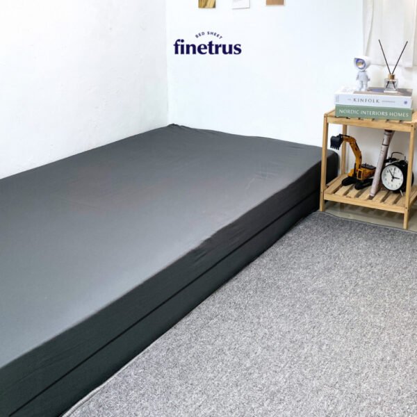 Finetrus - Sarung Kasur Resleting 90x200x20