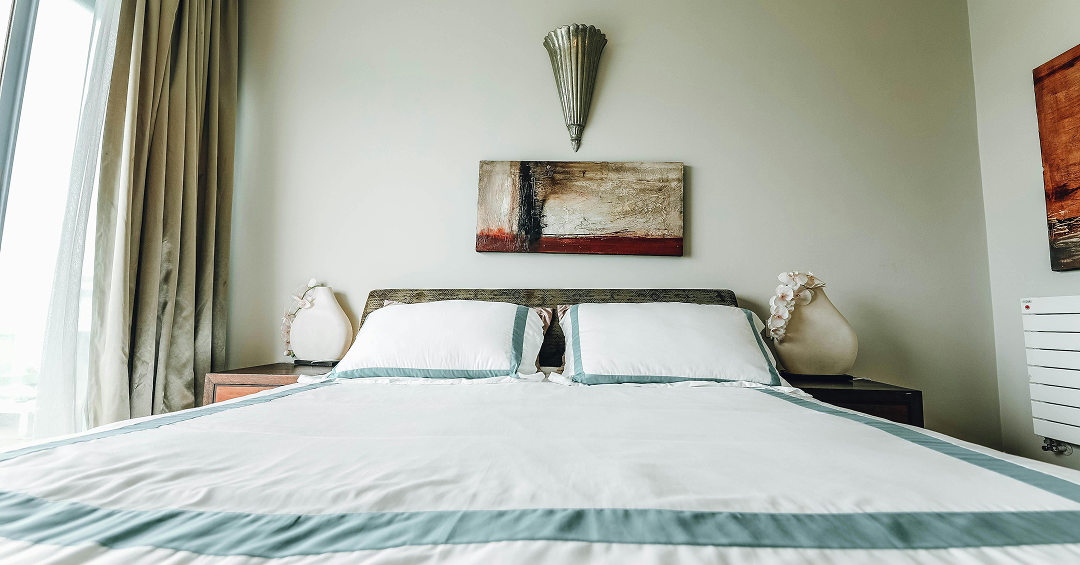 sprei harus sering diganti