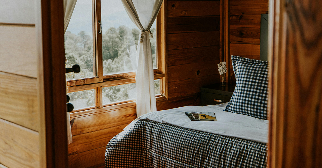 kamar tidur bernuansa tradisional