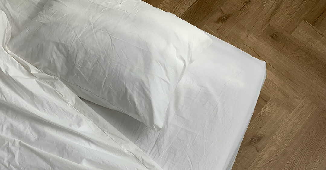 satu set perlengkapan tidur