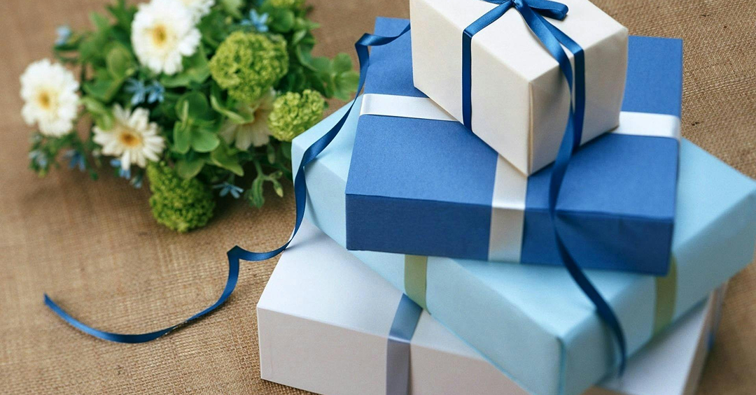 perlengkapan tidur untuk hadiah